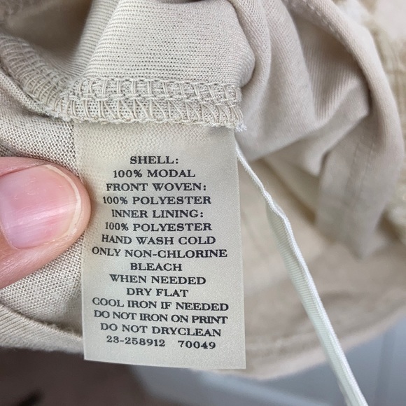 Ann Taylor Sleeveless Top - Picture 5 of 7